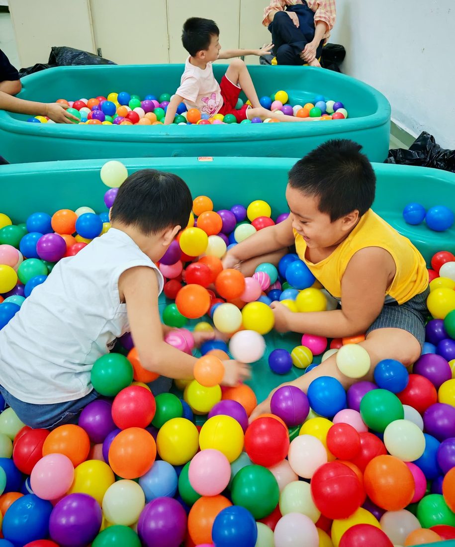 Ball play